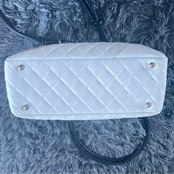 SOLD to a lovely buyer✨Preloved authentic Chanel bag - Picture 9 of 16